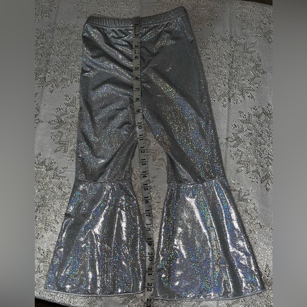 NWOT! Sparkly Silver Kids Girl’s Flared Bottoms Sz 4-5 - Picture 6 of 8